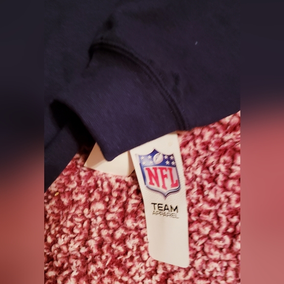 DALLAS COWBOYS Navy Blue Pullover Hoodie (SMALL or LARGE) - Picture 3 of 4